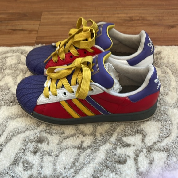 Adidas Superstar 2 Sneakers Boys Size 4.5 Red Purple Colorful Casual Shoes - Picture 6 of 10